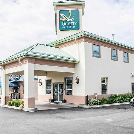 Quality Inn & Suites 1000 Islands Gananoque Εξωτερικό φωτογραφία