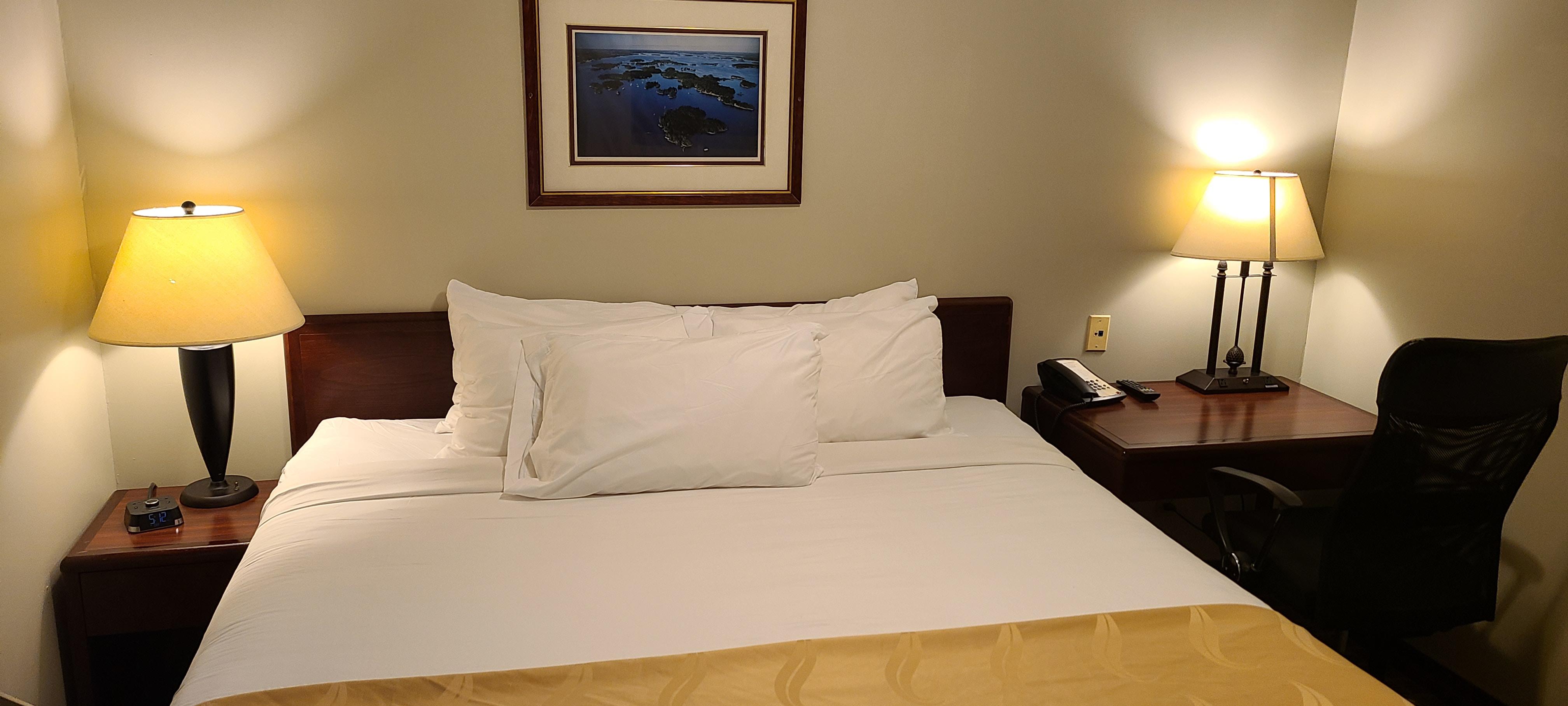 Quality Inn & Suites 1000 Islands Gananoque Εξωτερικό φωτογραφία