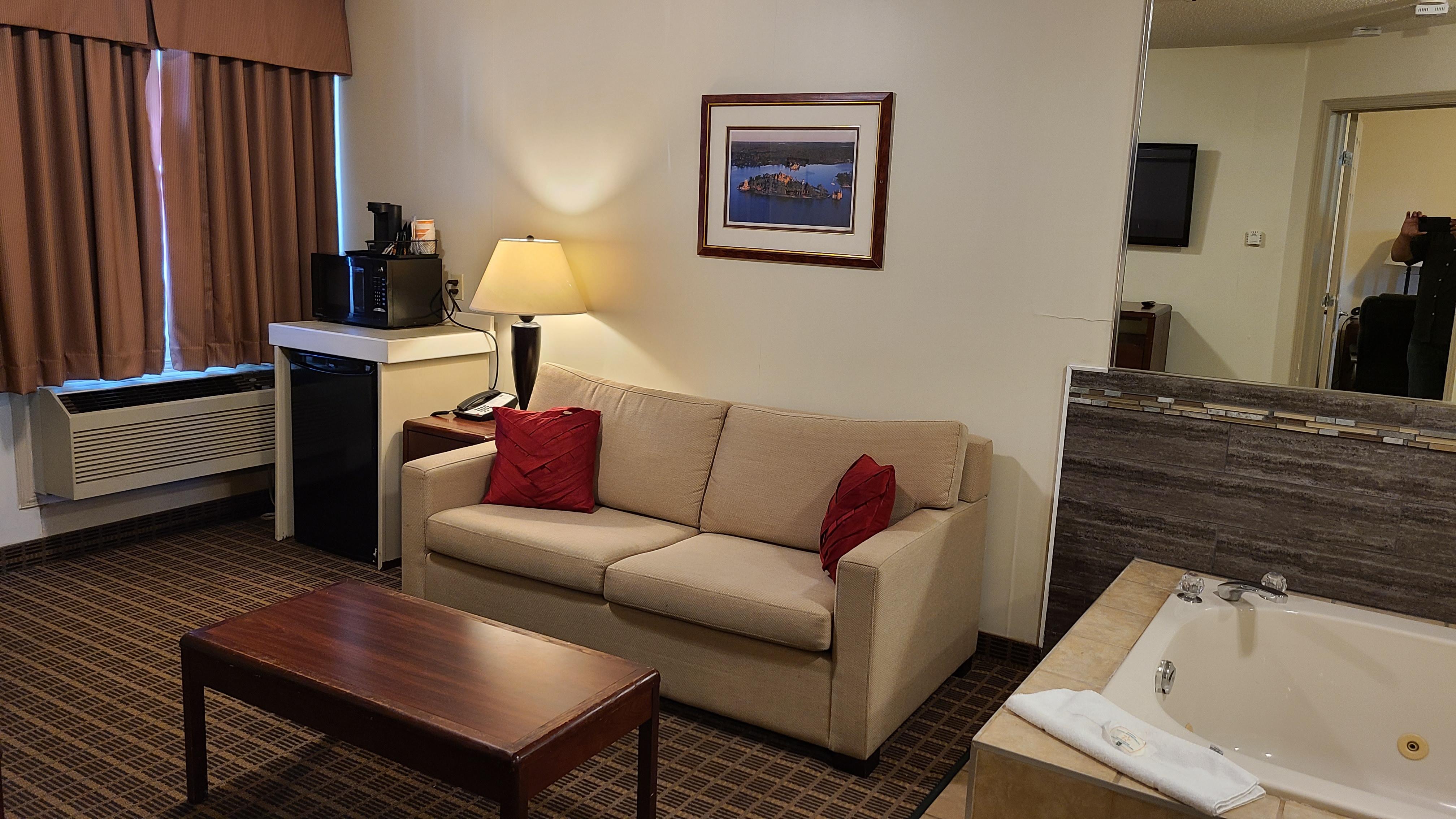 Quality Inn & Suites 1000 Islands Gananoque Εξωτερικό φωτογραφία