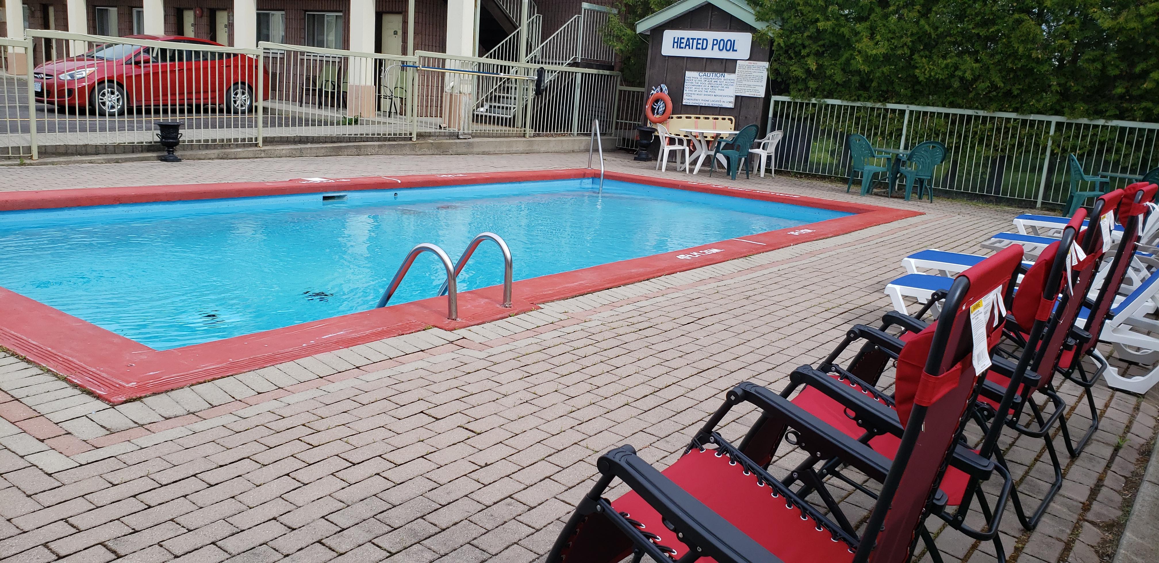 Quality Inn & Suites 1000 Islands Gananoque Εξωτερικό φωτογραφία